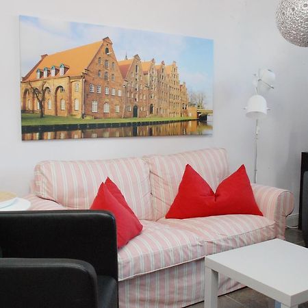 Altstadthaus Am Dom Lübeck Exteriör bild